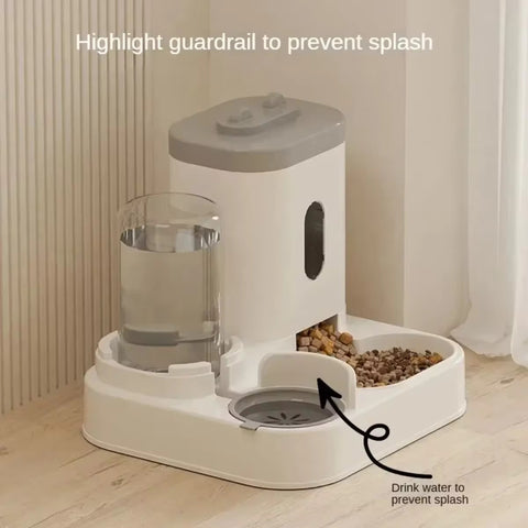 Pet feeder